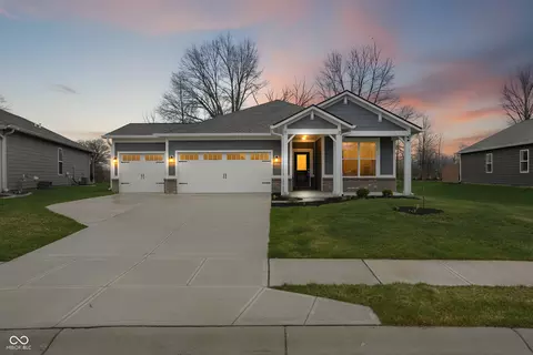 7061 Stetson Dr, Whitestown, IN 46075