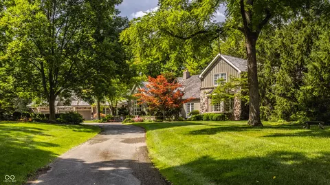 1015 W 116th St, Carmel, IN 46032