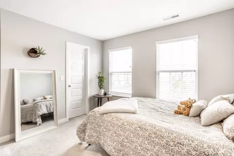 Bedroom - 8822 Lester Pl, Pendleton, IN 46064 photo 10 of 10