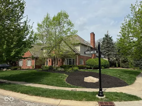 9980 Woodlands Dr, Fishers, IN 46037