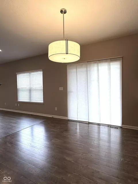 Dining - 1675 Devonshire Ave, Avon, IN 46123 photo 1 of 1