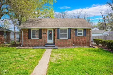 1941 Union St, Columbus, IN 47201