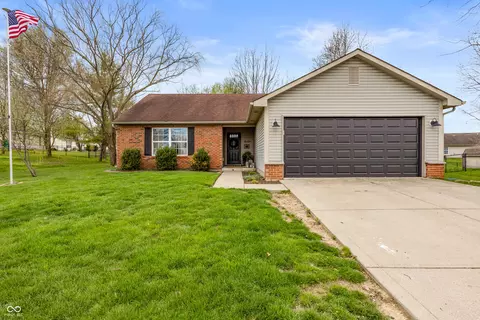 434 Driftwood Ct, Franklin, IN 46131