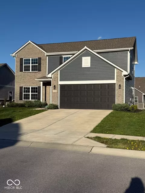 776 Jefferson Park Dr, Pittsboro, IN 46167