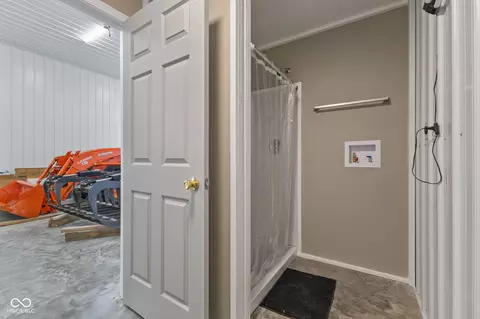 8172 E Ash Rd, Bloomfield, IN 47424 photo 17