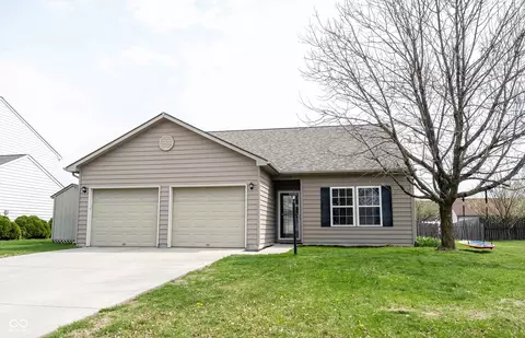 19366 Sandbar Dr, Noblesville, IN 46062
