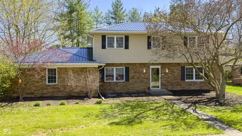 305 Concord Ln, Carmel, IN 46032