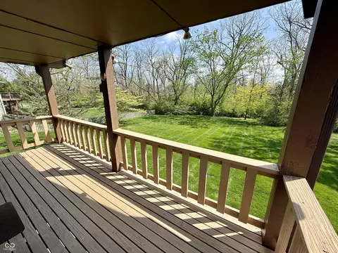 Exterior - 621 Elm Dr, Plainfield, IN 46168 photo 9 of 12
