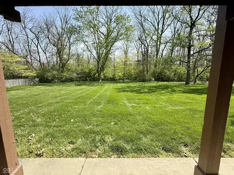 Exterior - 621 Elm Dr, Plainfield, IN 46168 photo 10 of 12
