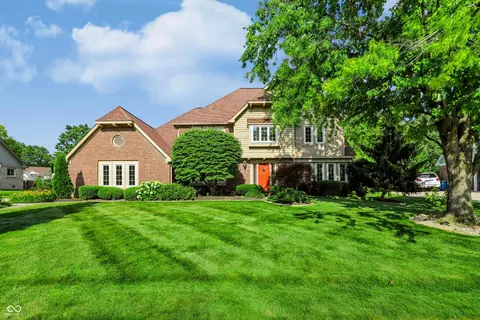 1831 Knaphill Ct, Carmel, IN 46033