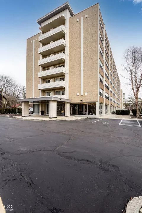 3965 N Meridian St #2D, Indianapolis, IN 46208
