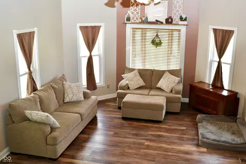 Living - 15241 E Jackson Rd, Hope, IN 47246 photo 1 of 1