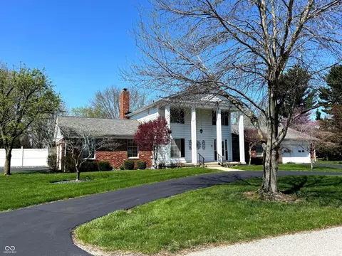 353 E Rivercrest Dr, Rushville, IN 46173