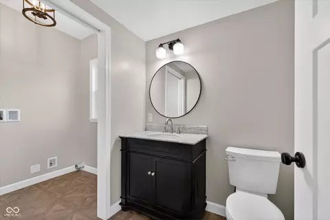 Bath - 1115 N Gale St, Indianapolis, IN 46201 photo 3 of 3
