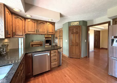 6332 Persimmon Pass, Plainfield, IN 46168 photo 16
