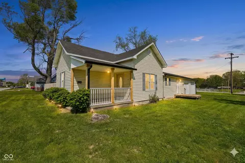 1934 N F St, Elwood, IN 46036