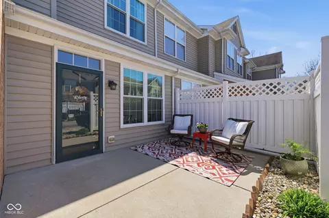 2337 Colfax Ln, Indianapolis, IN 46260