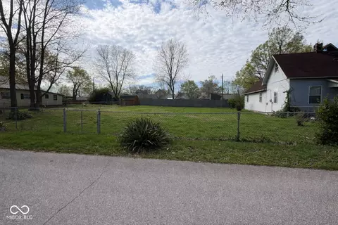 453 W Highland St, Martinsville, IN 46151
