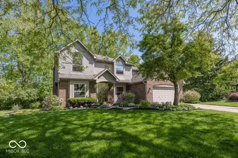 12224 Pentwater Ct, Indianapolis, IN 46236