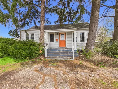 3318 E 14th St, Muncie, IN 47302