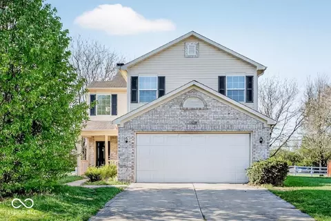 10709 Chenille Ct, Indianapolis, IN 46235
