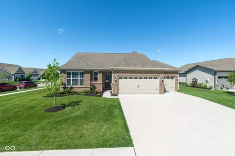 9708 Holborn Ave, Mccordsville, IN 46055