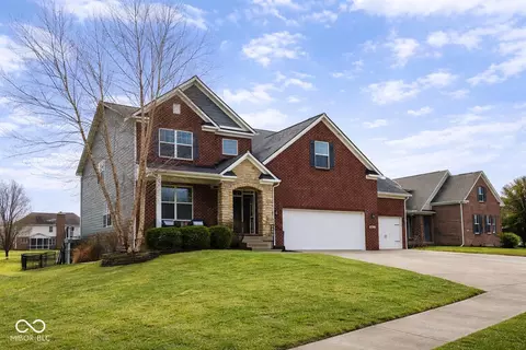 8435 Abernethy Ln, Brownsburg, IN 46112