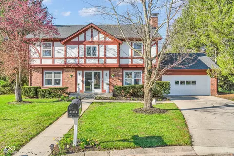 18902 Northbrook Cir, Westfield, IN 46074