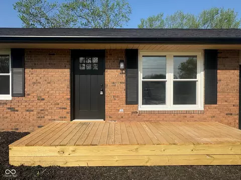 1732 Prairie Dr, Columbus, IN 47203
