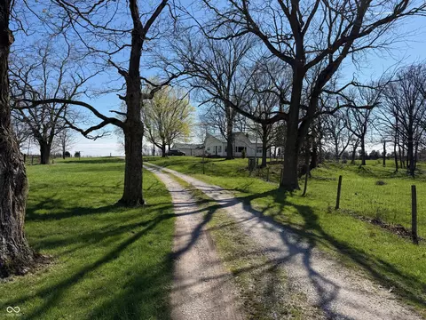 Exterior - 861 E 800 S, Kingman, IN 47952 photo 2 of 16