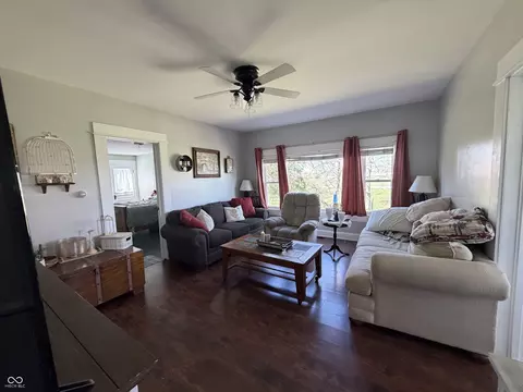 Living - 861 E 800 S, Kingman, IN 47952 photo 3 of 3