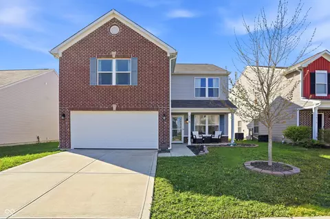 8019 Fisher Bend Dr, Indianapolis, IN 46239