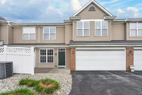 2305 Colfax Ln, Indianapolis, IN 46260