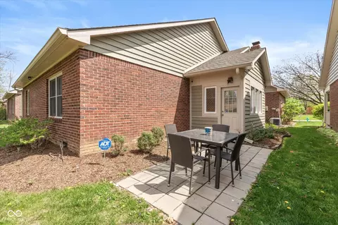 Exterior - 6858 Steinmeier Ln, Indianapolis, IN 46220 photo 2 of 3