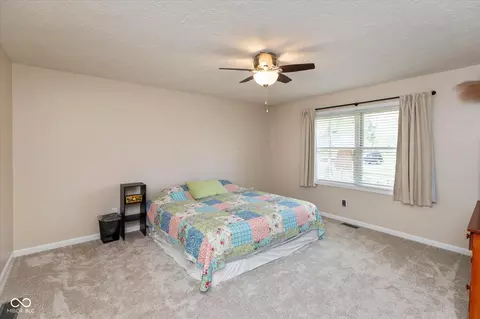 Bedroom - 6858 Steinmeier Ln, Indianapolis, IN 46220 photo 1 of 3
