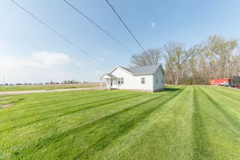 Exterior - 728 N 650 E, Columbus, IN 47203 photo 1 of 4