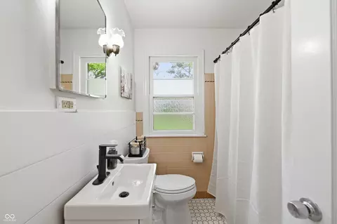Bath - 6612 Springer Ave, Indianapolis, IN 46219 photo 1 of 1