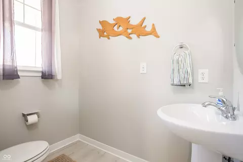 Bath - 751 Willow Ridge Ct, Plainfield, IN 46168 photo 1 of 6