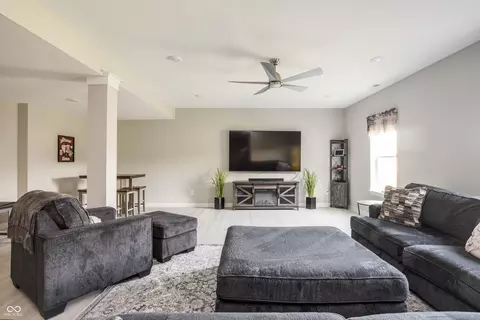 Living - 751 Willow Ridge Ct, Plainfield, IN 46168 photo 7 of 9
