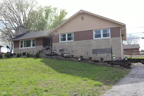 1266 N Morgantown Rd, Greenwood, IN 46142