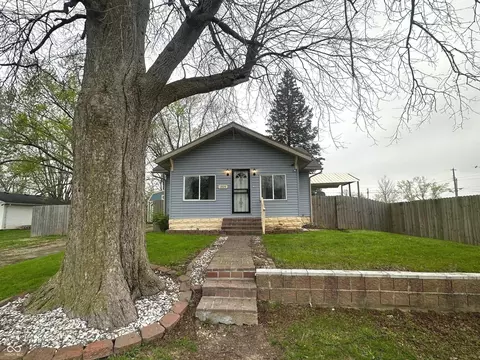 1924 E Hines St, Muncie, IN 47303