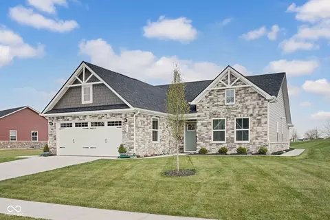 959 Independence Dr, Edinburgh, IN 46124