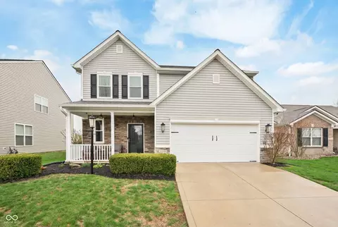 18950 Big Circle Dr, Noblesville, IN 46062