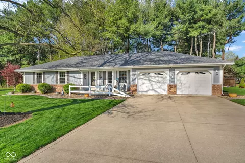 16 U Dr, Cloverdale, IN 46120