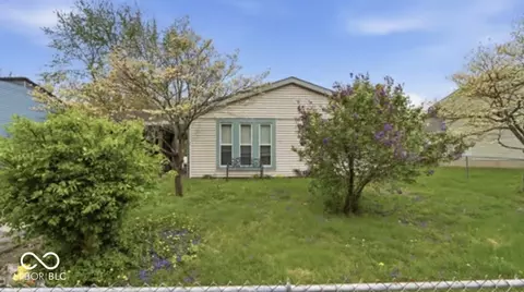 9437 Pepperidge Dr, Indianapolis, IN 46235