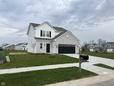 18048 Paula Walk, Westfield, IN 46074