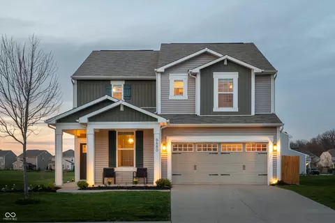 6680 Park Grove Blvd, Whitestown, IN 46075