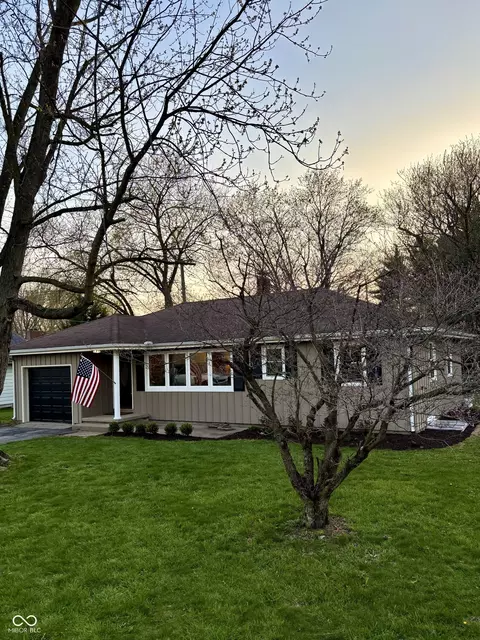 104 Mohawk Dr, Flora, IN 46929