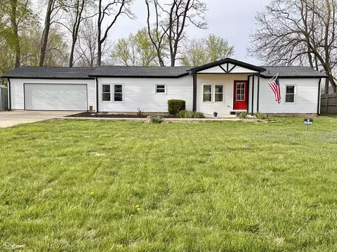 6042 E 1200 S, Roachdale, IN 46172