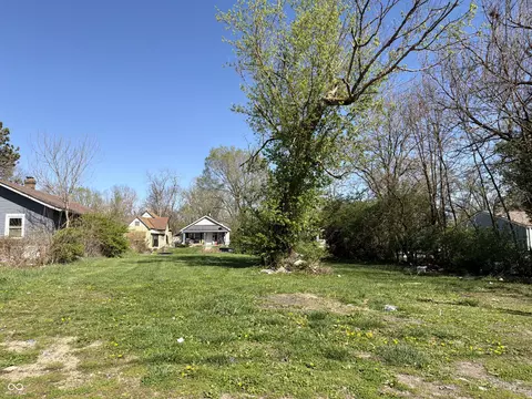 2858 Adams St, Indianapolis, IN 46218
